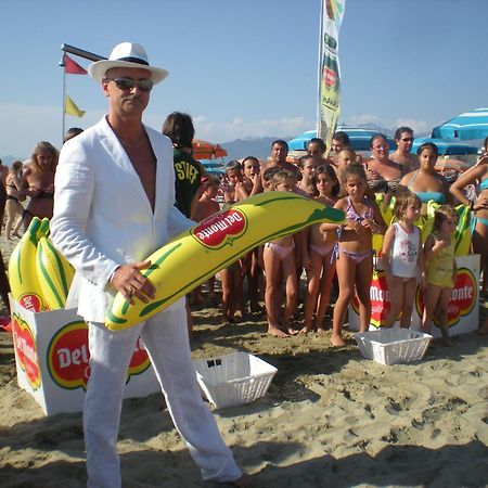 Hotel Pineta Mare Lido di Camaiore Exterior foto